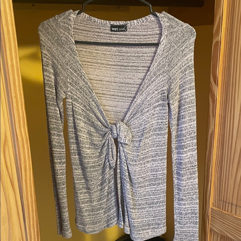 Wet Seal Grey & Pink Knotted Blouse